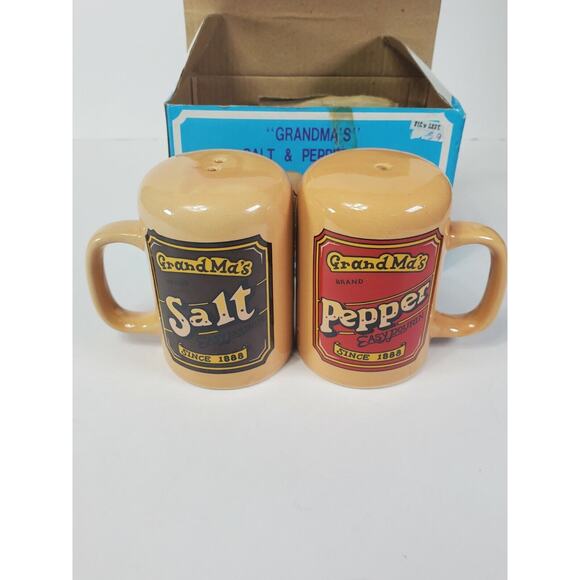 Grandmas Beer Mug Salt and Pepper Set Shakers Large Folk Art Country Decor 4" - Picture 4 of 6